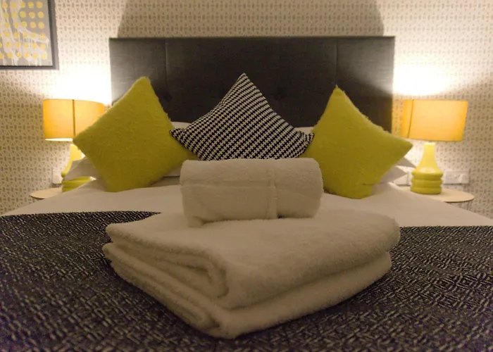 Blue River, Parking Subject To Availability * York