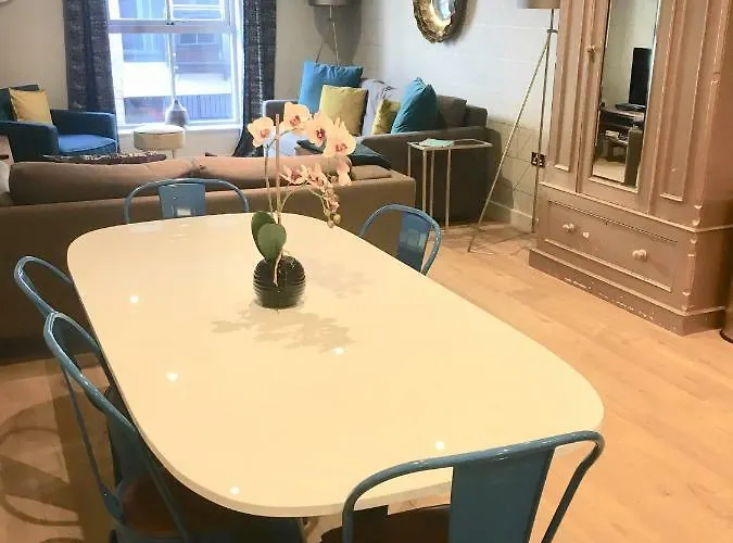 Appartement Blue River, Parking Subject To Availability York