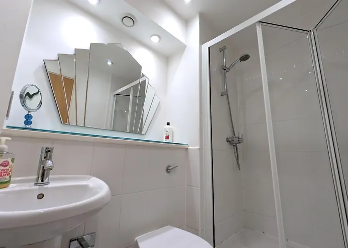 Appartement Blue River, Parking Subject To Availability York