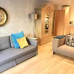 Appartement Blue River, Parking Subject To Availability York