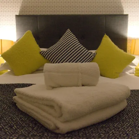 Blue River, Parking Subject To Availability * York